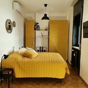 Guesthouse Tree Rooms Industrial